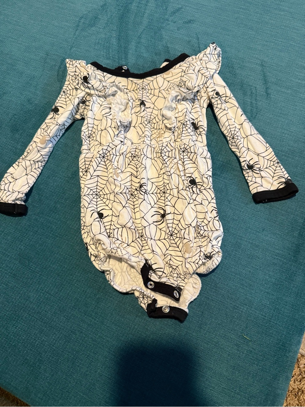 Kyte BABY White One-Piece with Black Spiderweb & Spider Print